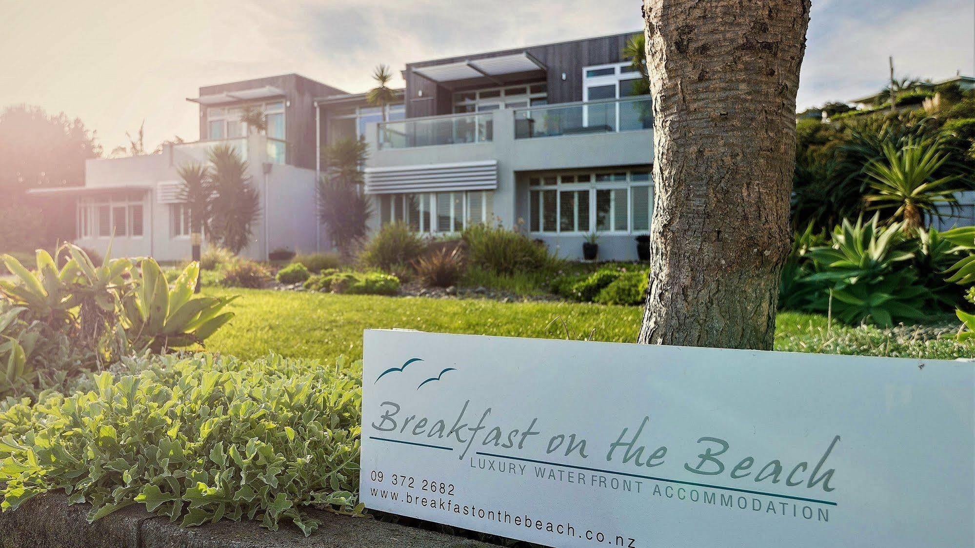 Waiheke Waterfront Lodge Oneroa Экстерьер фото