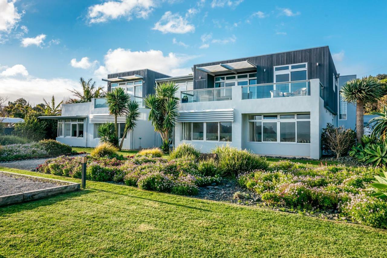 Waiheke Waterfront Lodge Oneroa Экстерьер фото