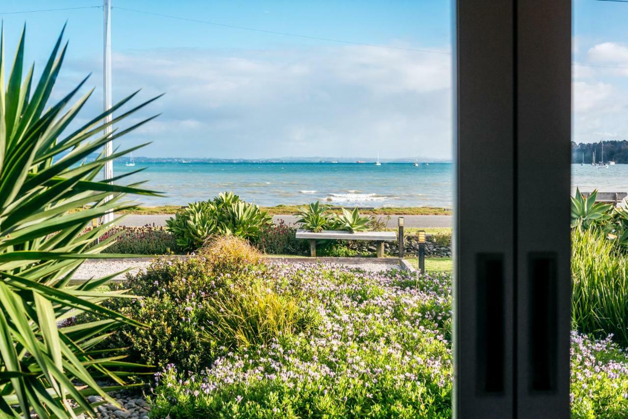 Waiheke Waterfront Lodge Oneroa Экстерьер фото